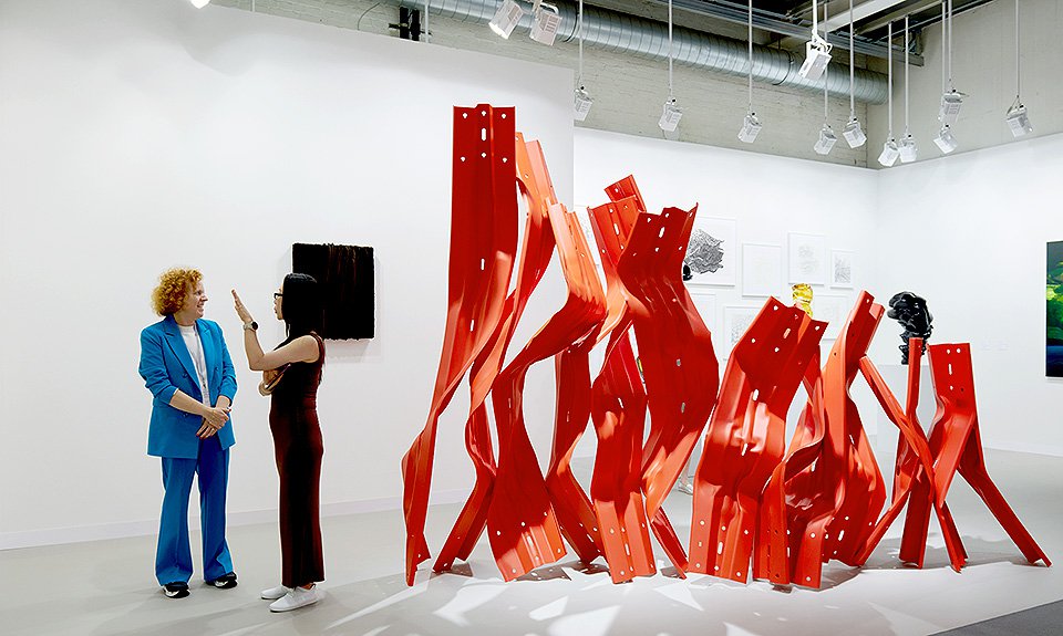 Стенд галереи Buchmann. Ярмарка Art Basel 2023. Фото: Art Basel